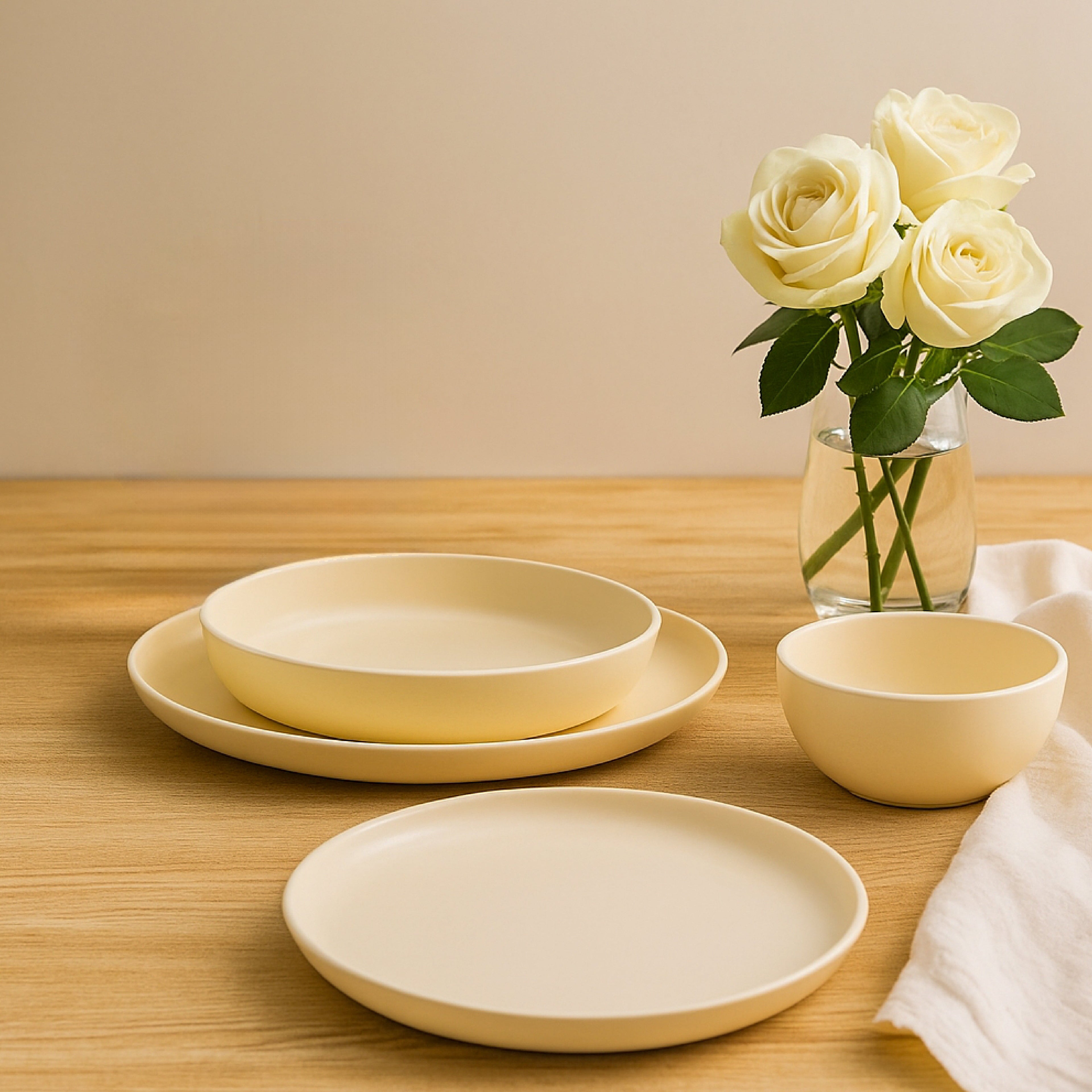 Vanilla Elegance Dinner Set