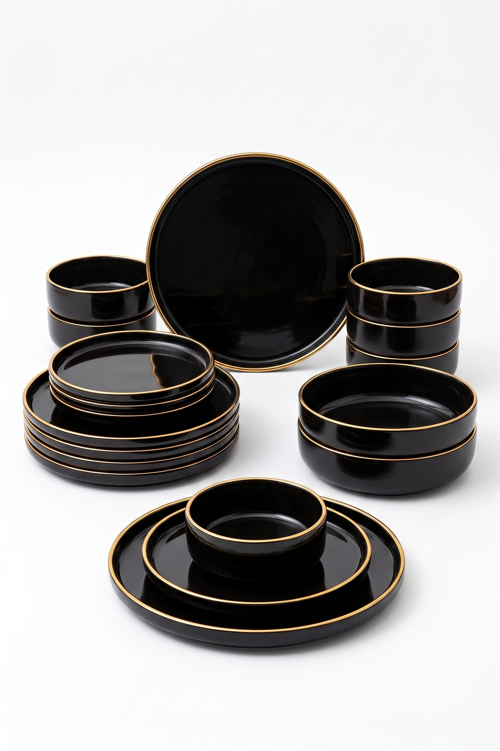 The Golden Royale Dinner Set