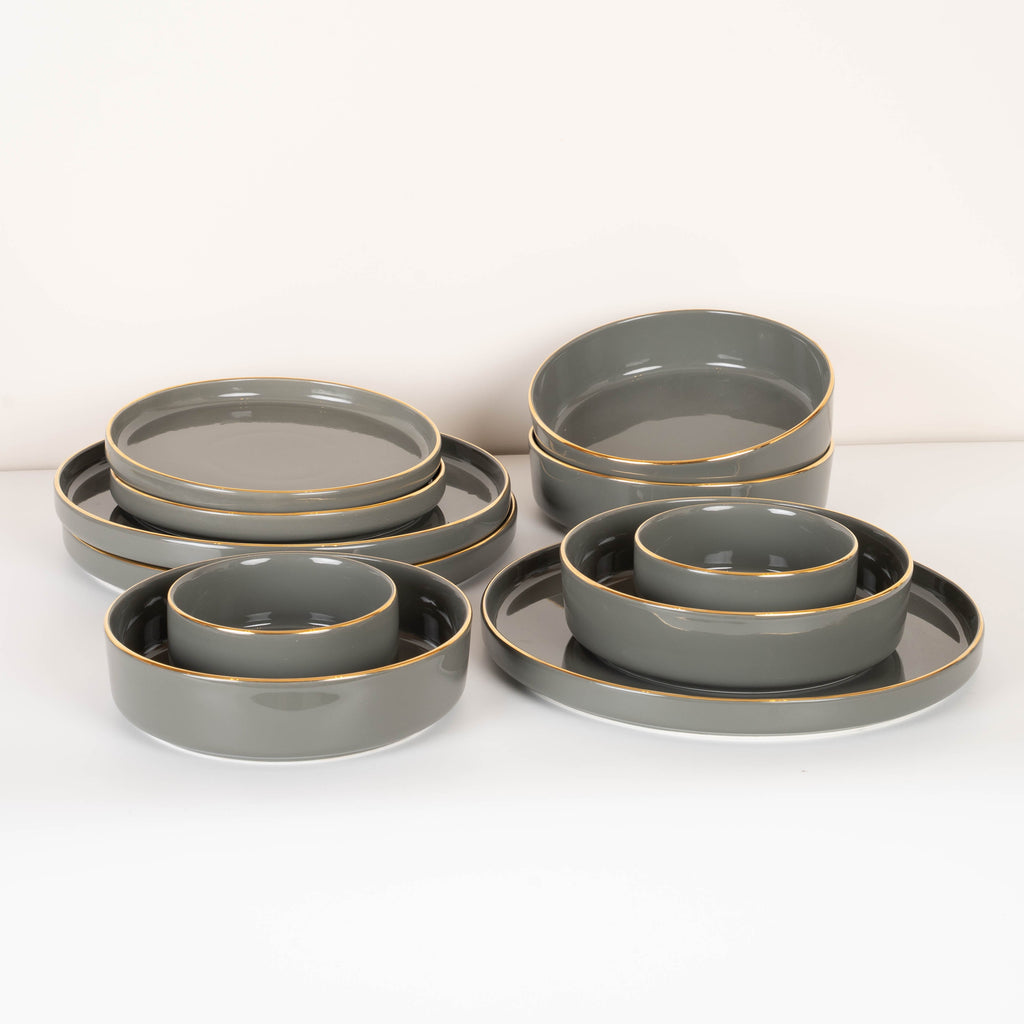 The Lunar Golden Dinner Set