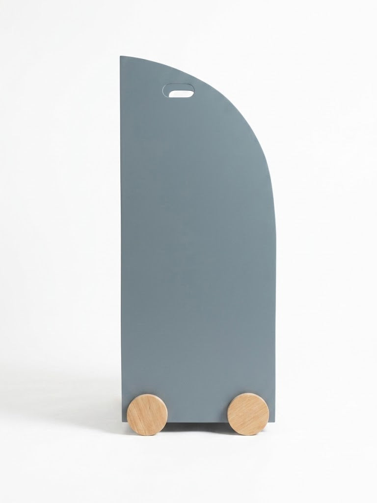 Montessori MiniMinds Bookshelve