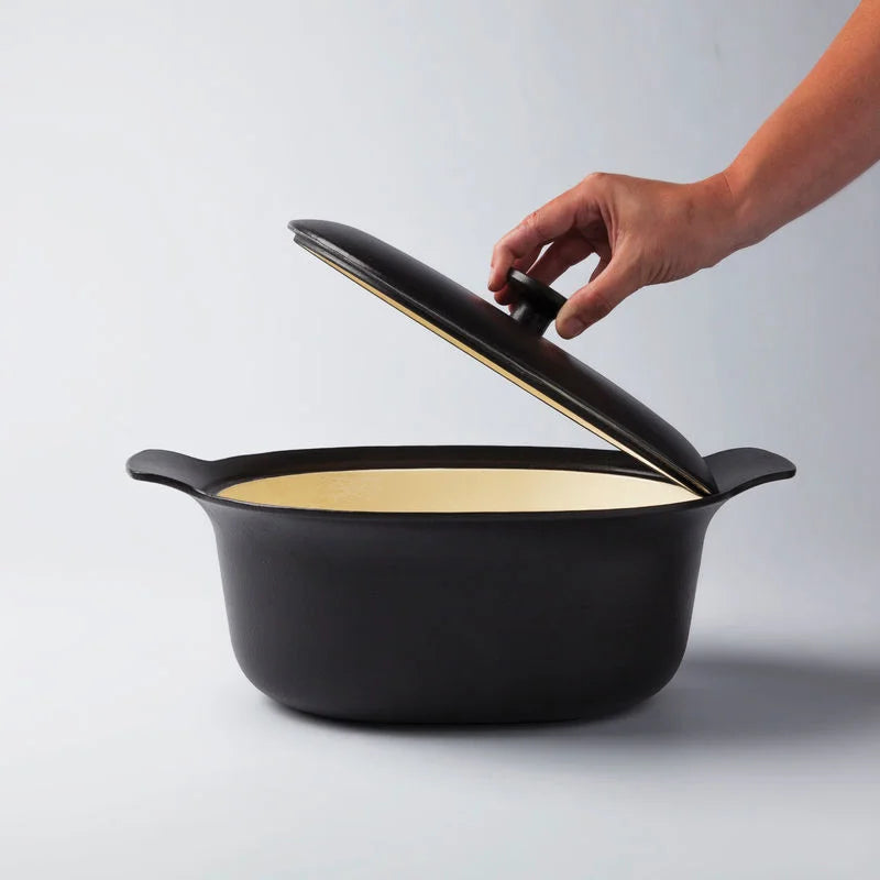 BergHOFF Oval covered casserole cast iron black 28 x 22 cm